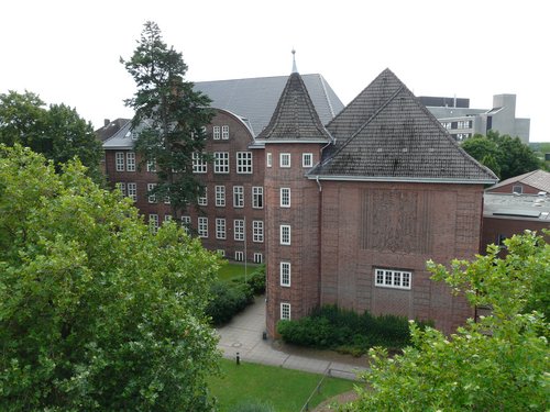 Turnhalle Helene-Lange-Gymnasium