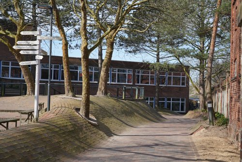 Kleine Halle "Helene Lange Gymnasium"